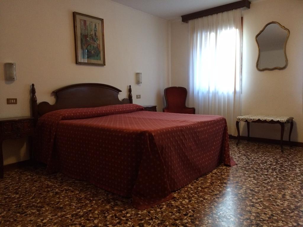 Fontana Venecia