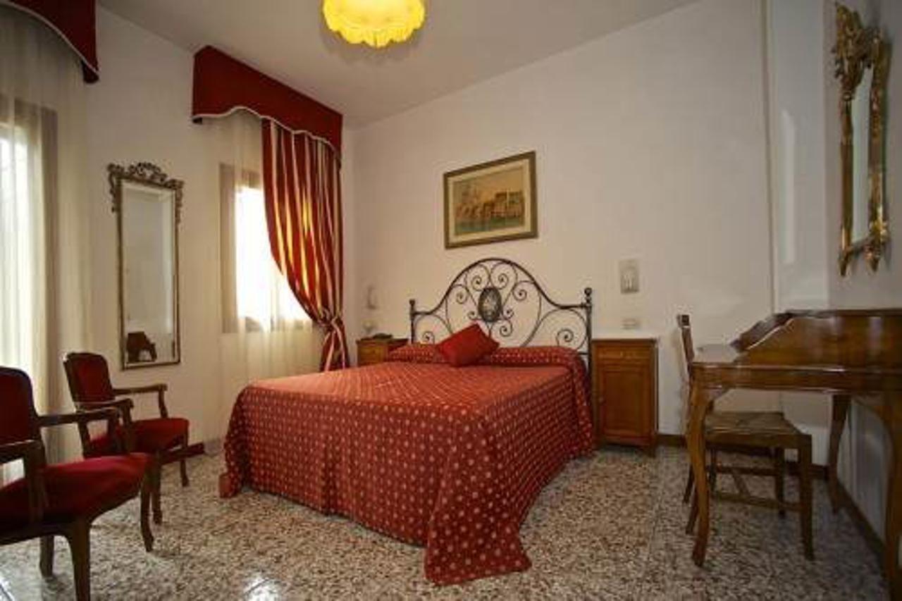 Fontana 3* Venezia